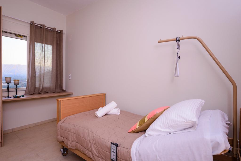 Aksos Suites Accessible Accommodation Agia  Chambre photo